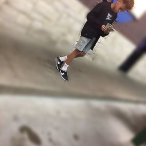 Meet your Posher, Cameron